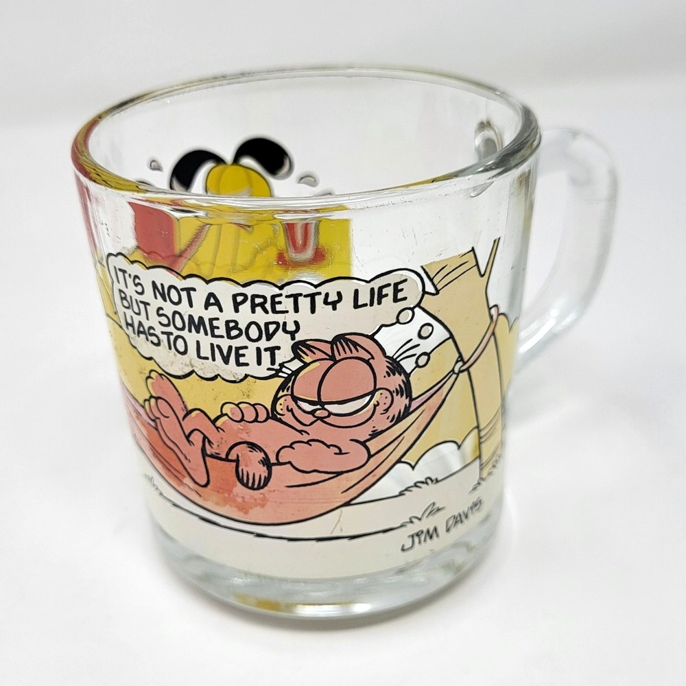 McDonald's Garfield & Odie 1978 Clear Glass Mug, 10 fl oz Painted Decor vintage